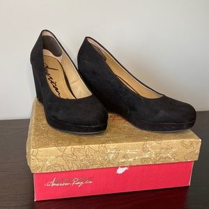 American Rag Shoes Solid Black Sueded Wedges Wedge Heel Size 8